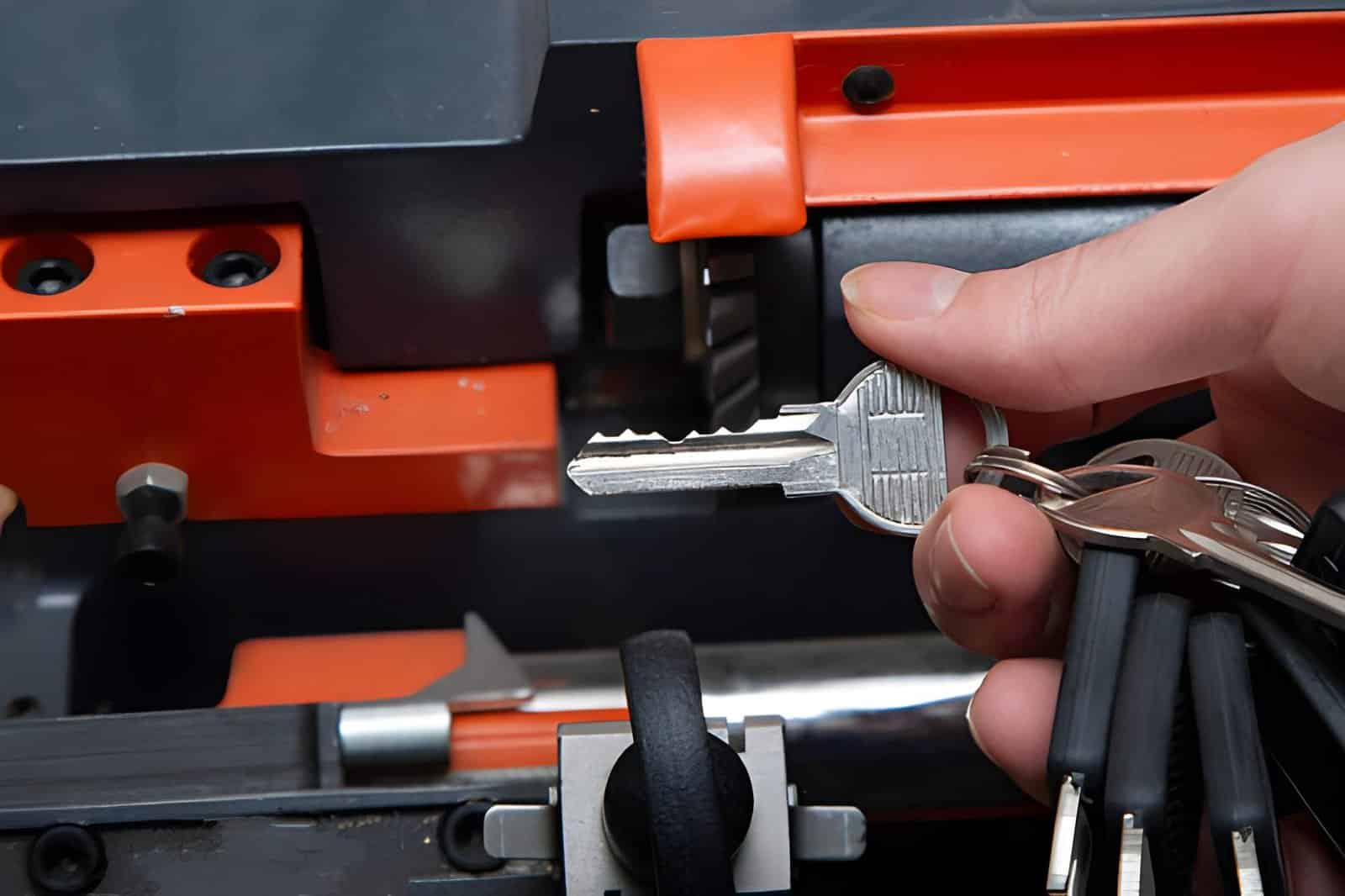 Garage & Roller Door Keys Cutting Near You